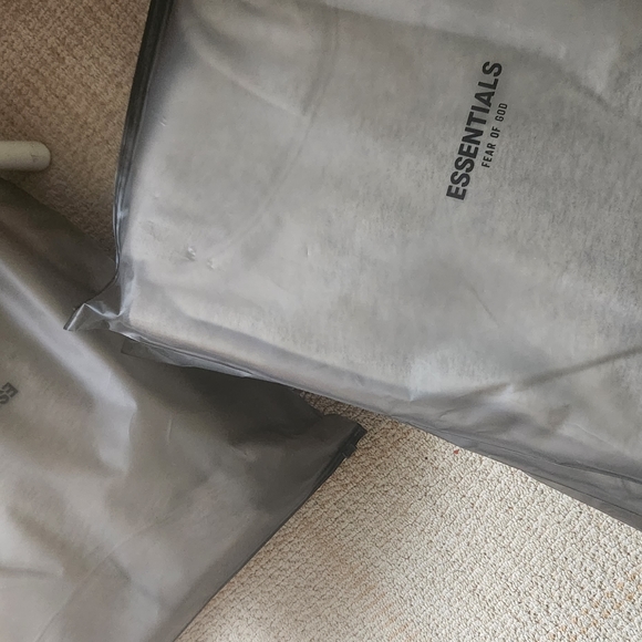 FOG Essentials - Picture 3 of 5